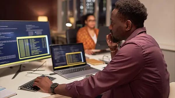 9 Best Python IDE and Code Editors for Windows, Linux, and Mac