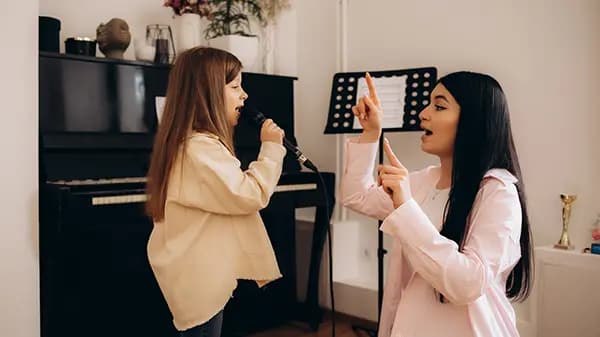 8 Best singing lessons in Los Angeles(LA)