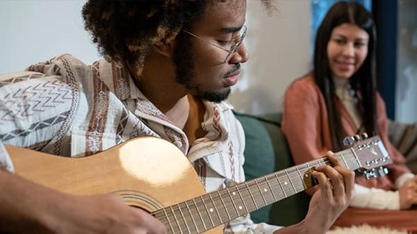 Best guitar teachers in Nashville