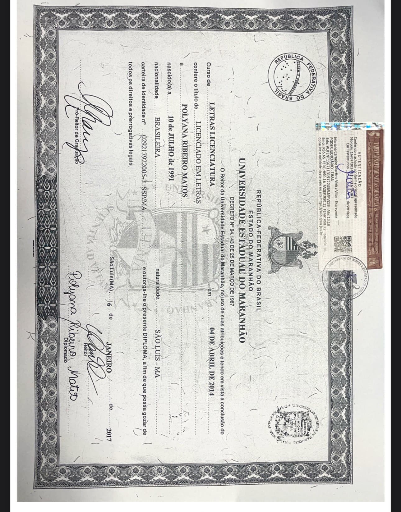 Polyana graduated from UEMA