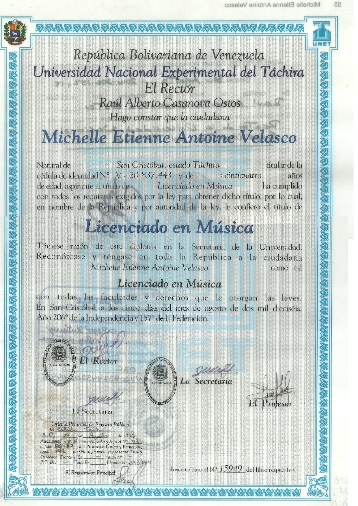 Michelle graduated from Universidad Nacional Experimental del Táchira