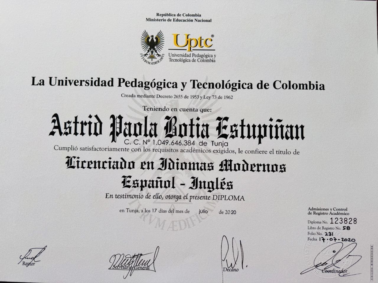 Paola graduated from Pedagogical and Technological University of Colombia Uptc