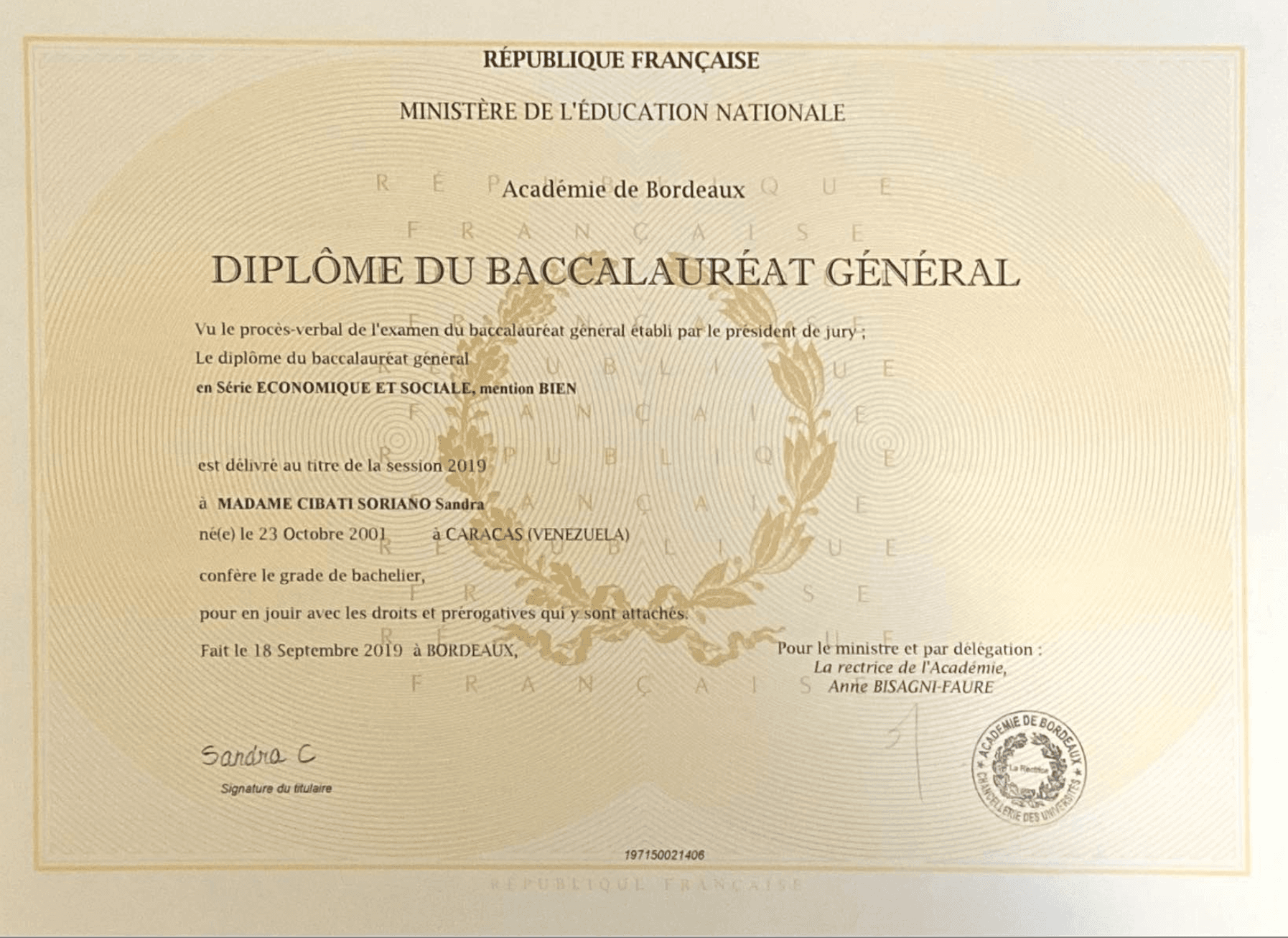 Sandra graduated from Universidad Complutense de Madrid