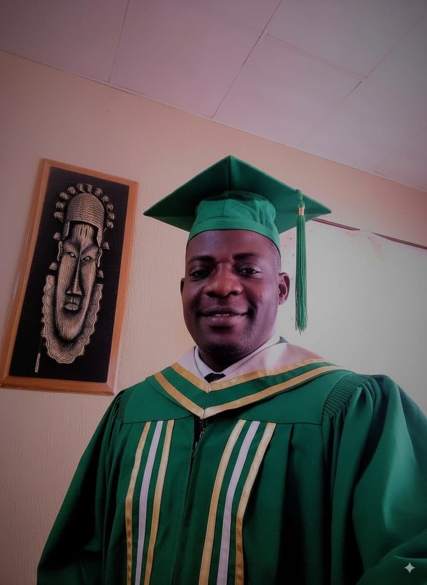 SEMIU OLAWALE graduated from Federal College of Education; Osiele Abeokuta, Ogun State
