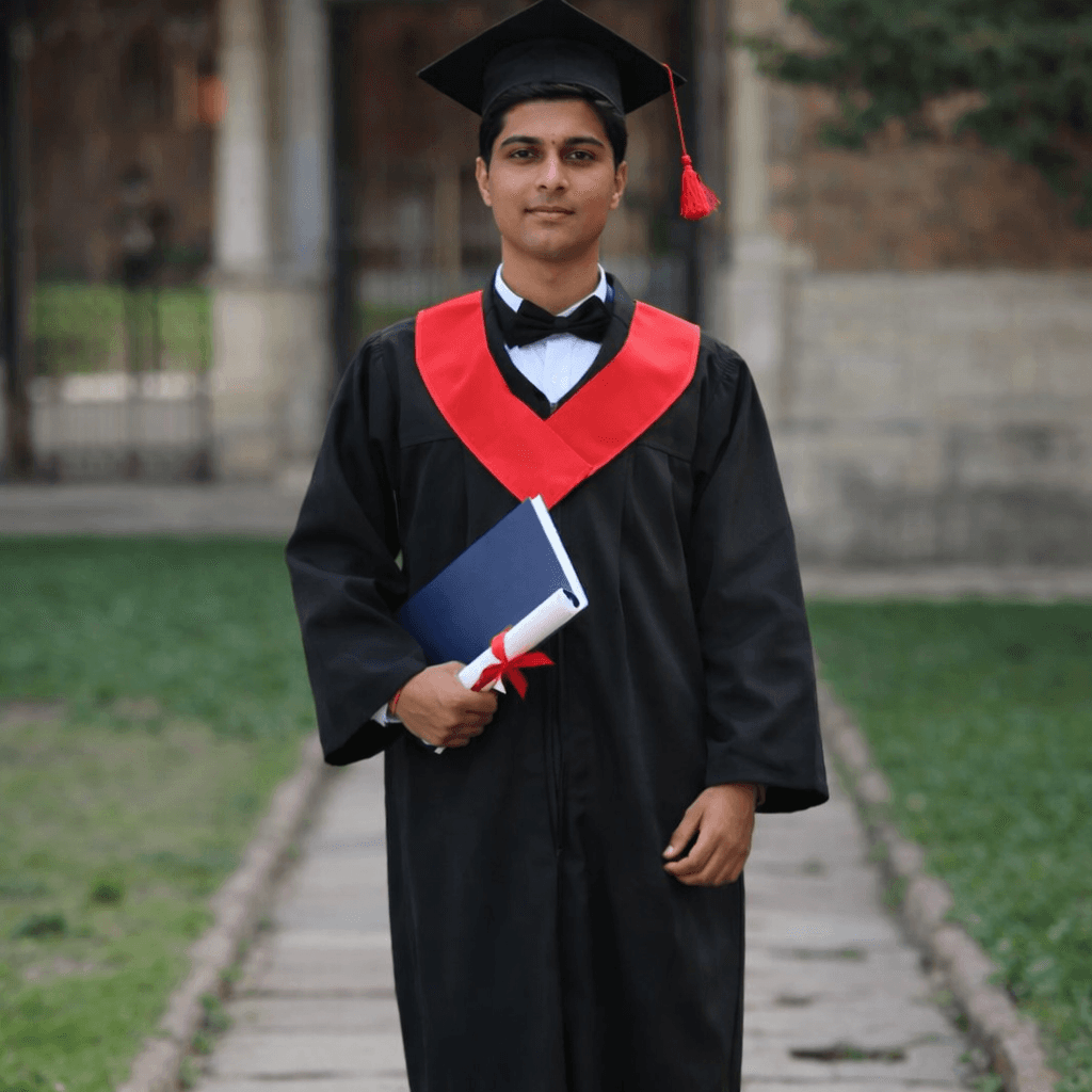 Aashish graduated from University of Bombay
