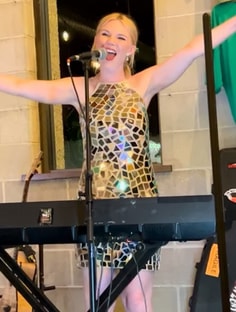 Profile photo of Tara Gozaydin, undefined tutor at Wiingy