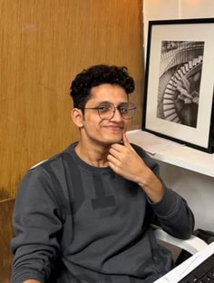 Profile photo of Vikramaditya Shah Bundela, undefined tutor at Wiingy