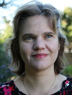 Profile photo of Elizabeth Kahn, undefined tutor at Wiingy