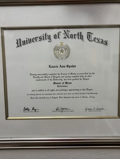 Profile photo of Laurie DePauw, undefined tutor at Wiingy