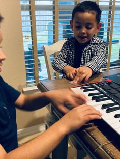 Profile photo of Armando Salazar , undefined tutor at Wiingy