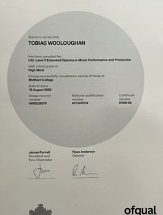 Profile photo of Tobias Wooloughan, undefined tutor at Wiingy