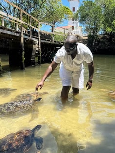 Profile photo of Stanley Toussant, undefined tutor at Wiingy