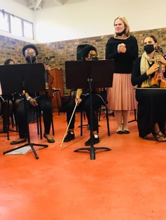 Profile photo of Elizabeth Kahn, undefined tutor at Wiingy