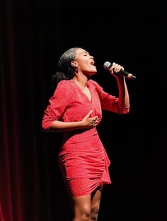 Profile photo of Elissa Cazeau, undefined tutor at Wiingy