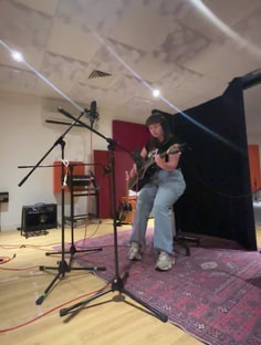 Profile photo of Ruby Davies, undefined tutor at Wiingy