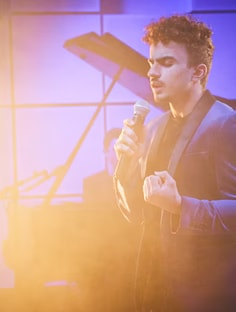 Profile photo of Mustafa Hines-Kaan, undefined tutor at Wiingy