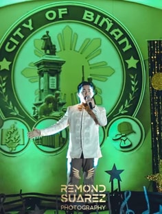 Profile photo of Jan Martin Resurreccion, undefined tutor at Wiingy