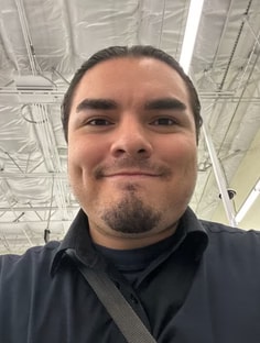 Profile photo of Luis Bustillo, undefined tutor at Wiingy