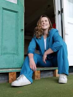 Profile photo of Gaby Kettle, undefined tutor at Wiingy