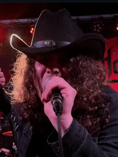 Profile photo of Finlay Hutt, undefined tutor at Wiingy