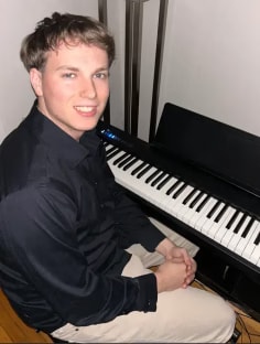 Profile photo of Stephen Babin, undefined tutor at Wiingy