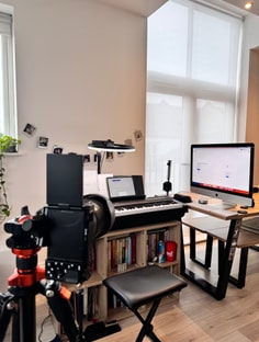 Profile photo of Sarah Liam, undefined tutor at Wiingy