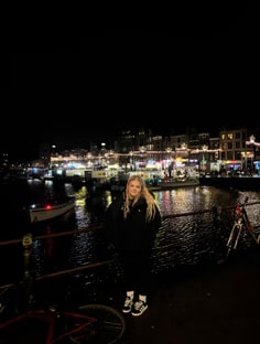 Profile photo of Maia Hill, undefined tutor at Wiingy