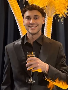 Profile photo of Kiran Pawar, undefined tutor at Wiingy