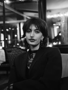 Profile photo of Olive Bernstein, undefined tutor at Wiingy