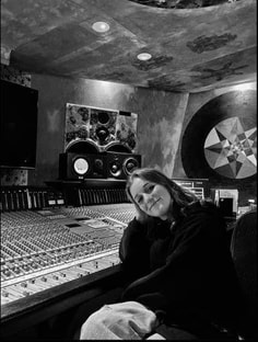 Profile photo of Eva Valentin, undefined tutor at Wiingy