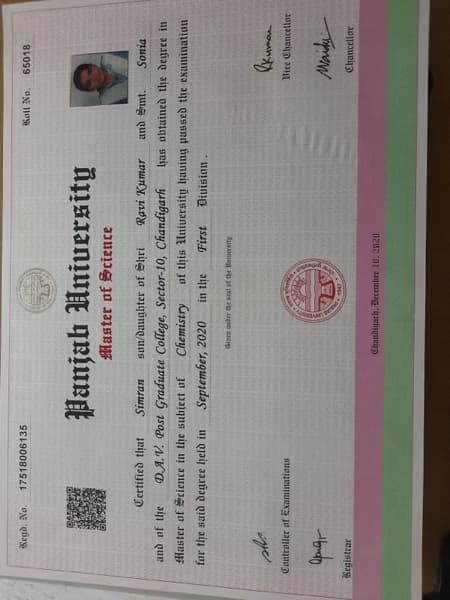 Verified degree or teaching certification of Simran