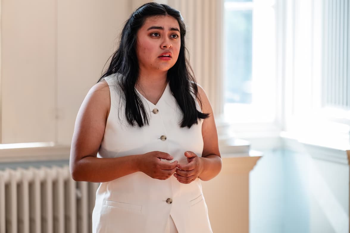 Digital pen-tab teaching notes by Gabriela