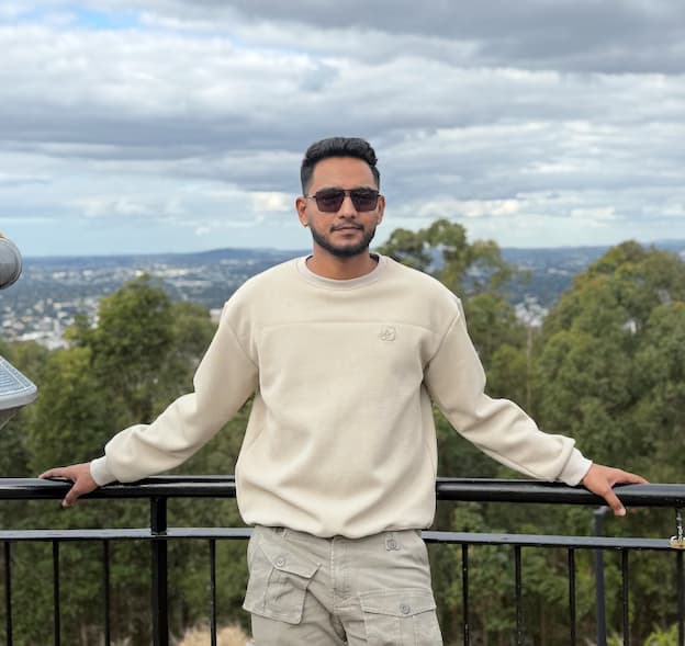 Travel snapshot of Ashish during a trip