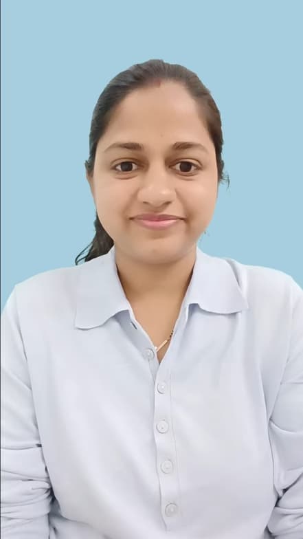 Profile photo of Anuja, Mathematics tutor at Wiingy