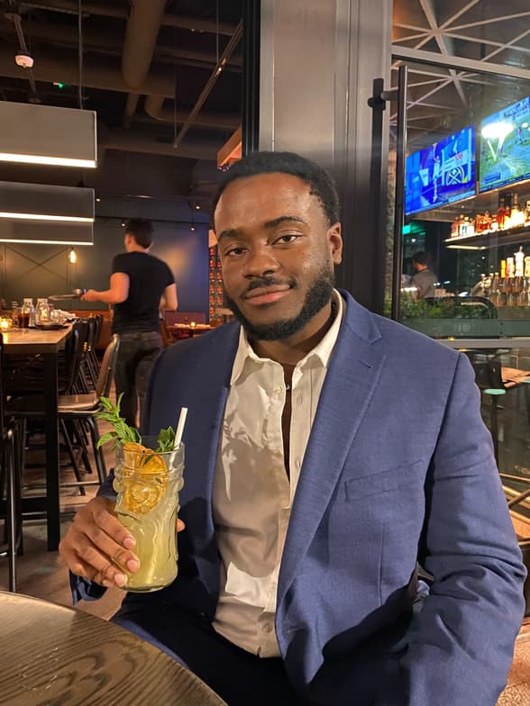 Profile photo of Cyril, Economics tutor at Wiingy