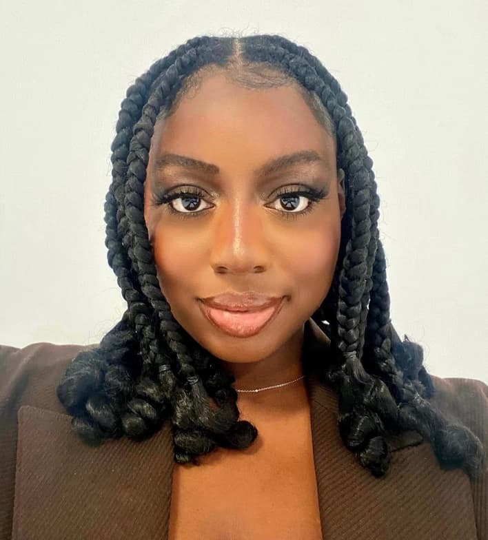 Profile photo of Michelle, English tutor at Wiingy