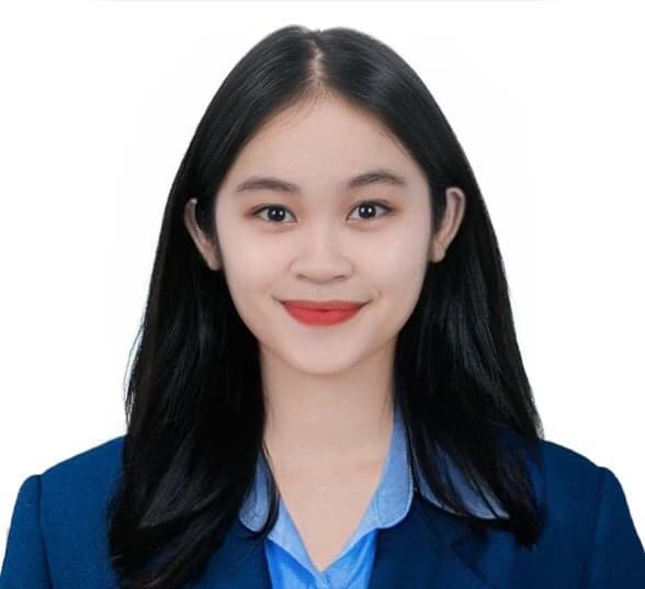 Profile photo of Sitti Jainab, English tutor at Wiingy