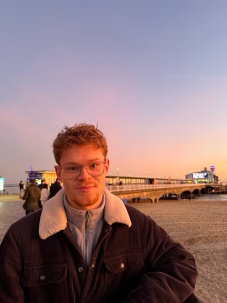 Profile photo of Ethan , Singing tutor at Wiingy