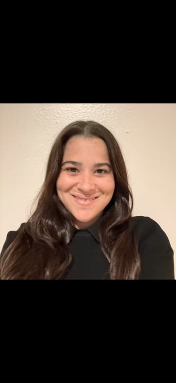 Profile photo of Valentina, Biology tutor at Wiingy