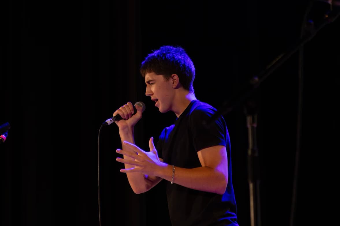 Profile photo of Artem, Singing tutor at Wiingy