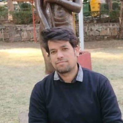 Profile photo of Ritesh, Hindi tutor at Wiingy