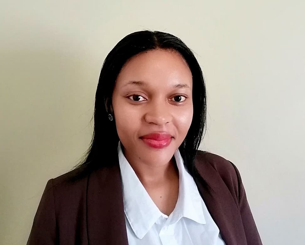 Profile photo of Petunia , Economics tutor at Wiingy