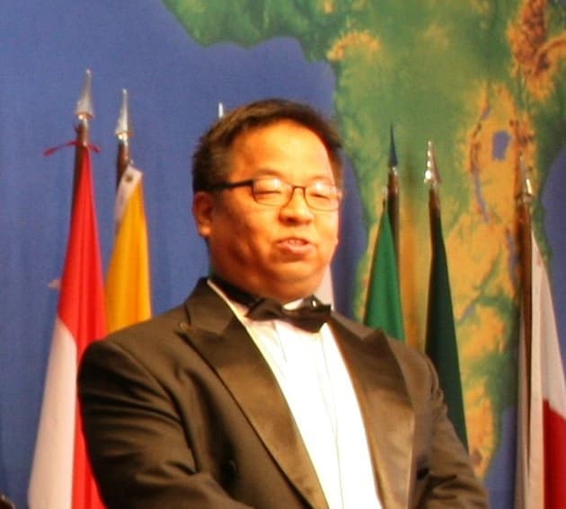 Profile photo of Tae Suk , Singing tutor at Wiingy