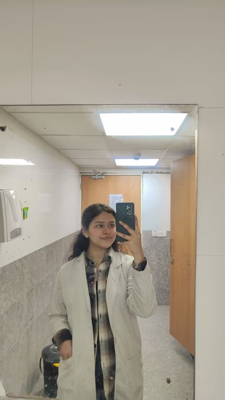 Travel snapshot of Raunak during a trip