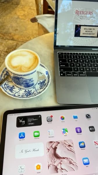 Live performance with Biology by Jaspreet