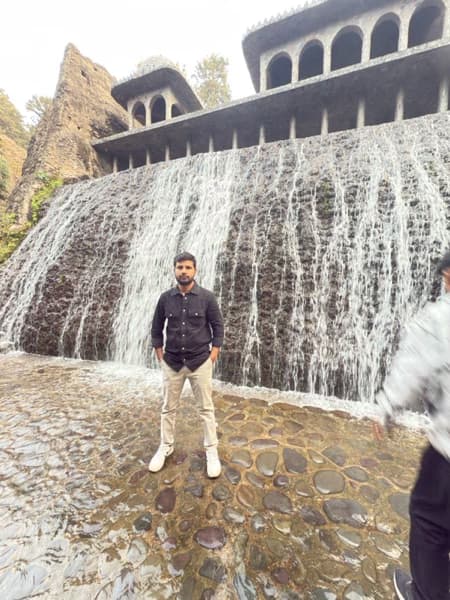 Travel snapshot of Ravi during a trip