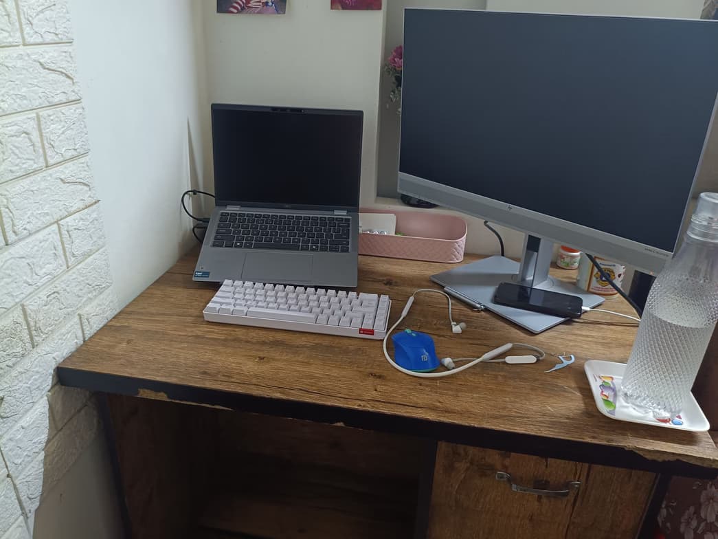 Teaching setup of Richa for private tutoring