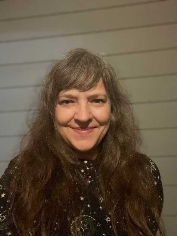 Profile photo of Paula, Guitar tutor at Wiingy