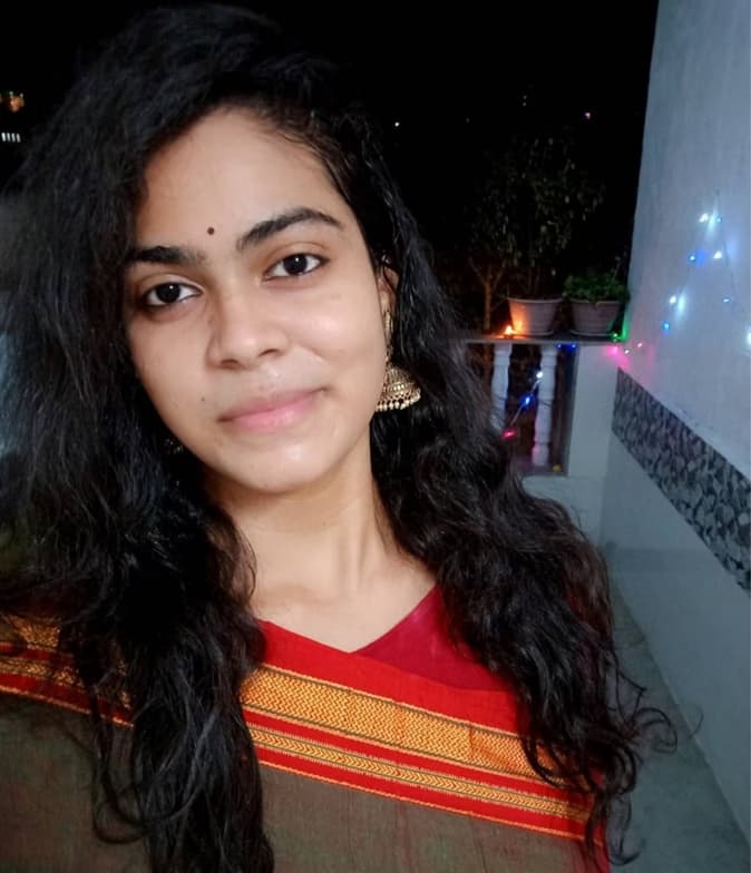 Profile photo of Apurva , Science tutor at Wiingy