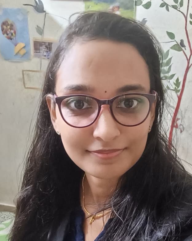 Profile photo of JESNA, Science tutor at Wiingy